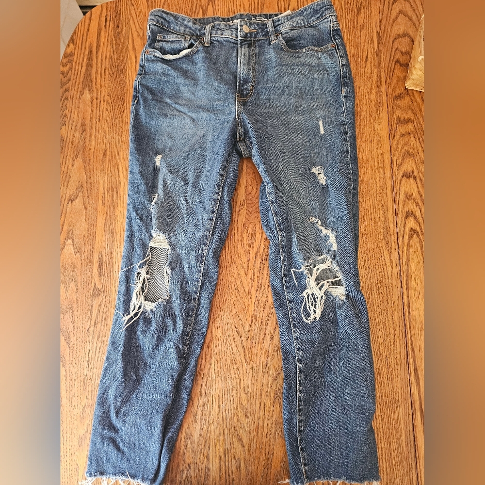 Old Navy Distressed Ankle Jeans - Blue